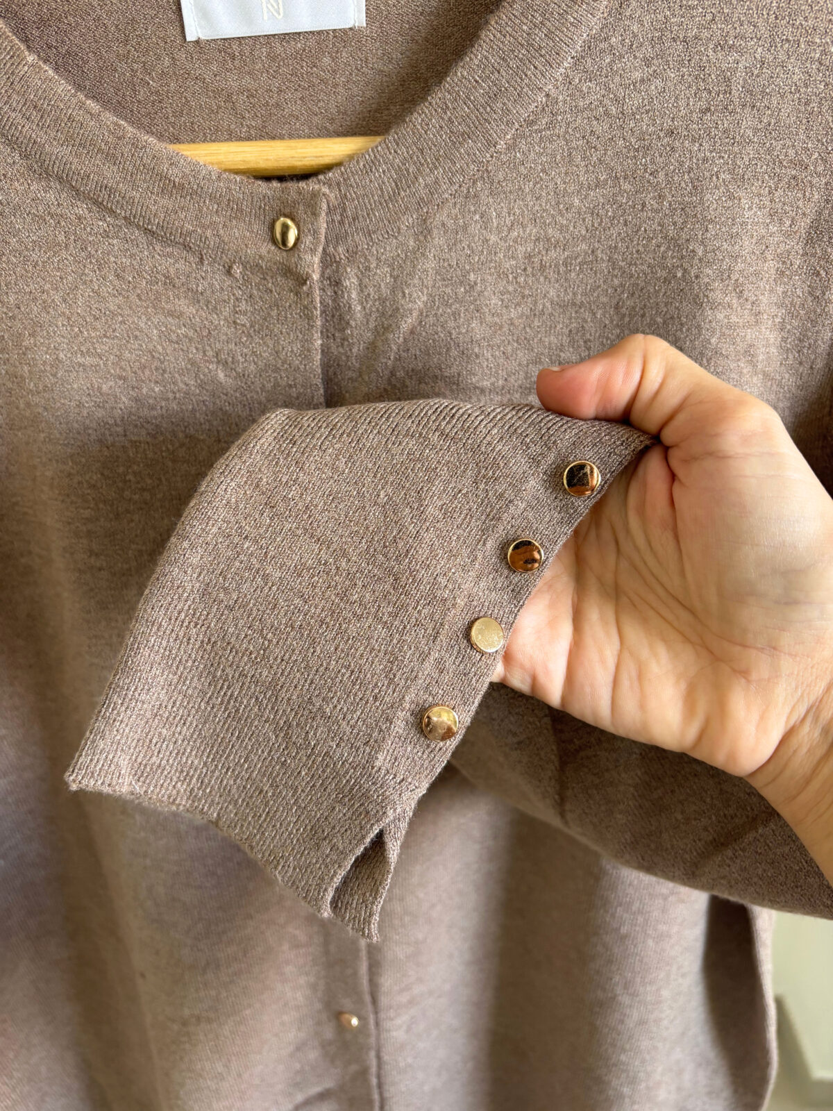 CARDIGAN PAEZ - Image 10