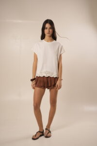 REMERA JADE