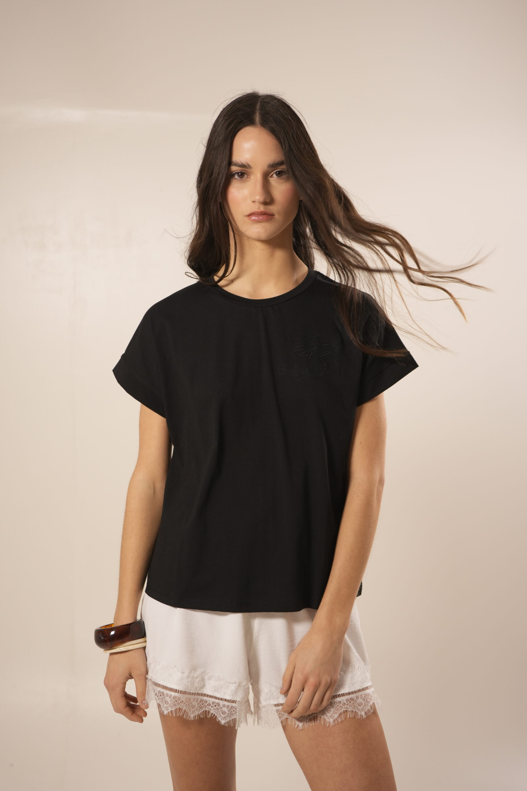 DSC03880 REMERA ALICE - Imagen 1