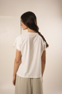 REMERA GRETA - Imagen 4