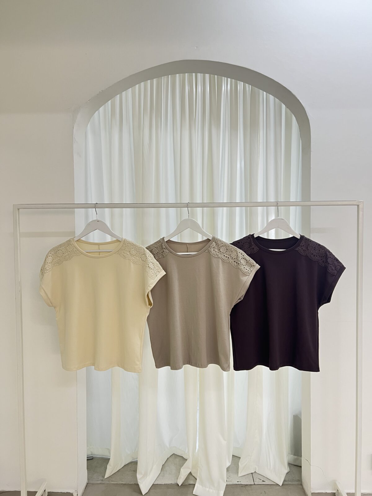 REMERA MOURA - Imagen 8