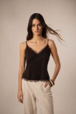 MUSCULOSA RIHANA