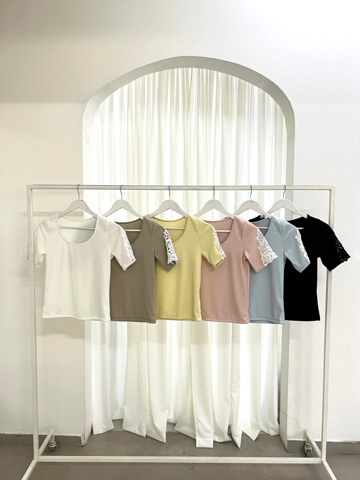 REMERA ELIS - Imagen 7